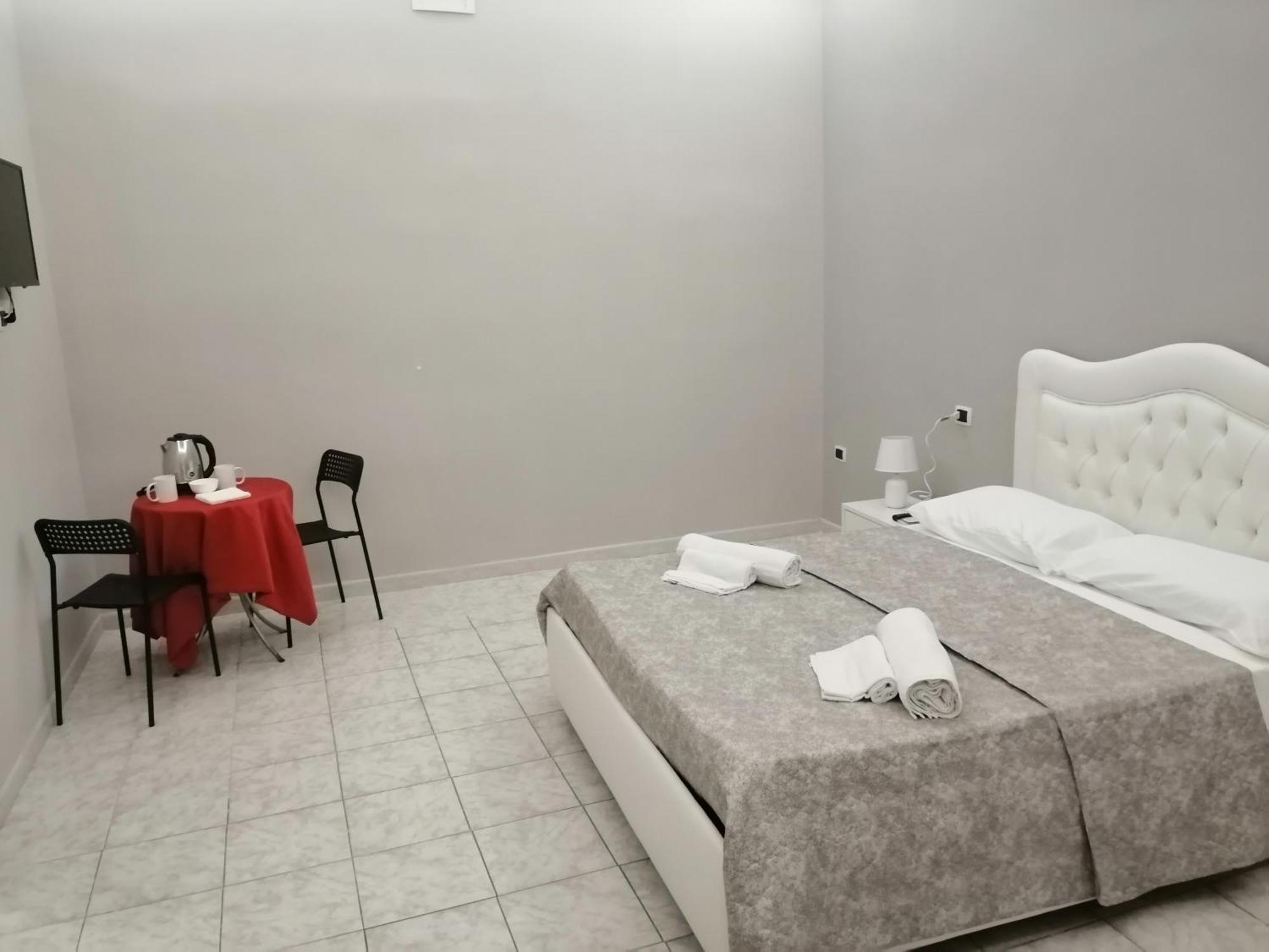 Francesco Home Неаполь Екстер'єр фото