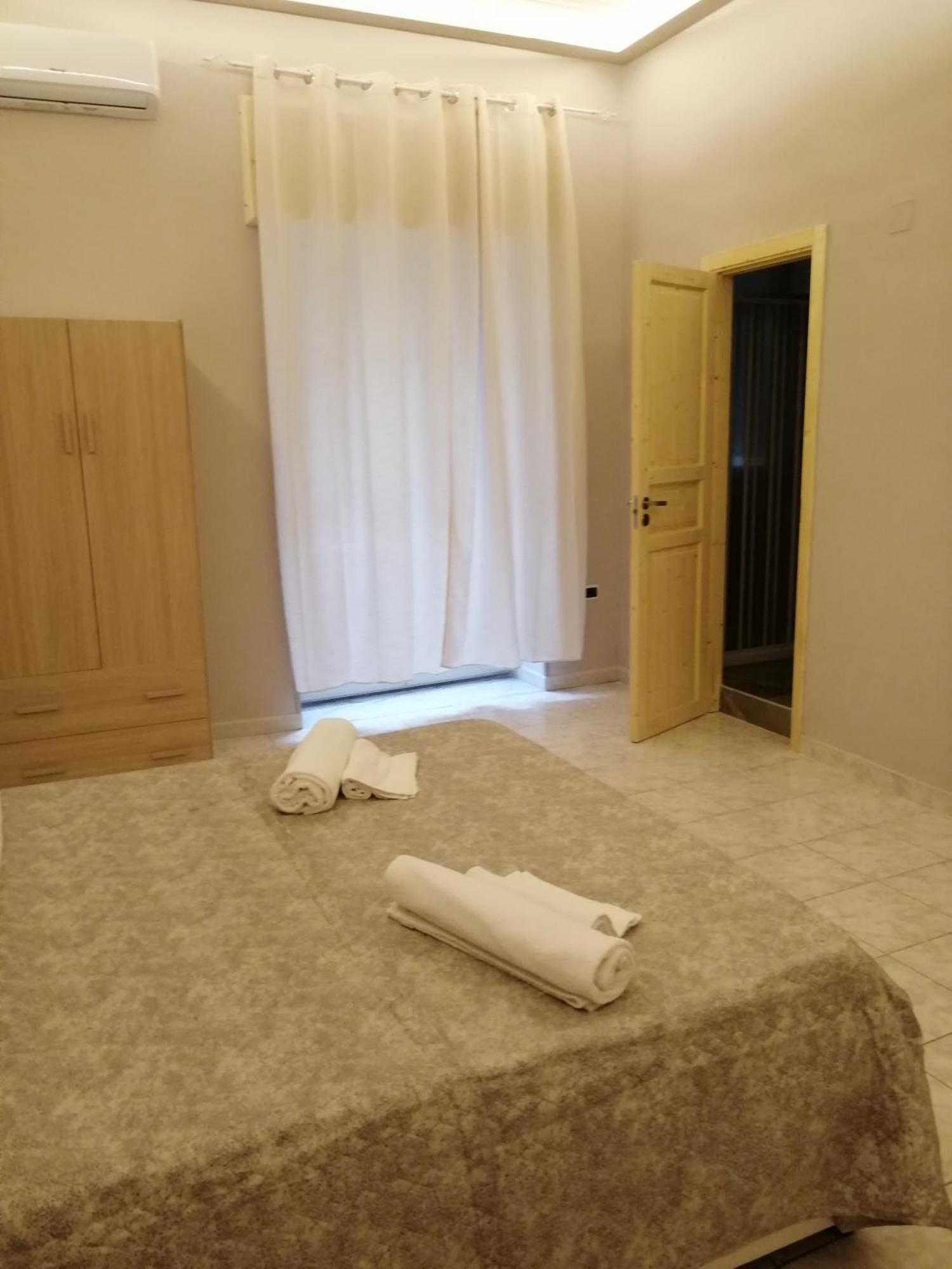 Francesco Home Неаполь Екстер'єр фото